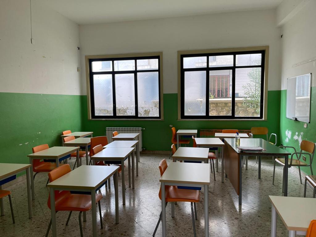 Arrivano i termosifoni alla Scuola Veneziano. Lavori realizzati dal Comune di Monreale