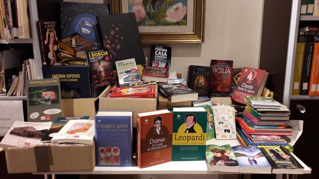 La Biblioteca del fondo moderno del Comune si arricchisce di nuovi volumi donati dalle case editrici d’Italia