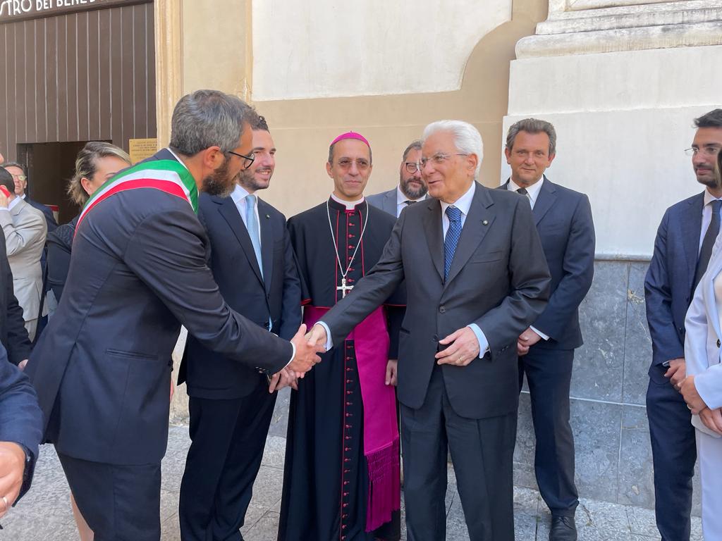 Mattarella saluta Monreale: Grande stupore dei capi di Stato per la magnificenza del Duomo