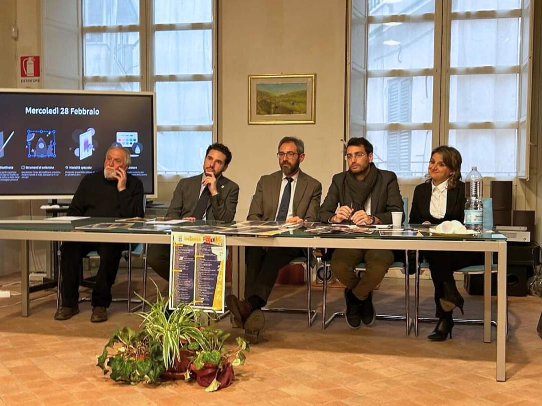 Presentazione della stagione artistica del Cine Teatro Imperia Inaugurazione 8 marzo con lo spettacolo teatrale di Toti e Totino