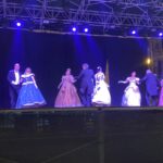 Balli dell’Ottocento  in costumi d’Epoca affascinano il pubblico della Festa