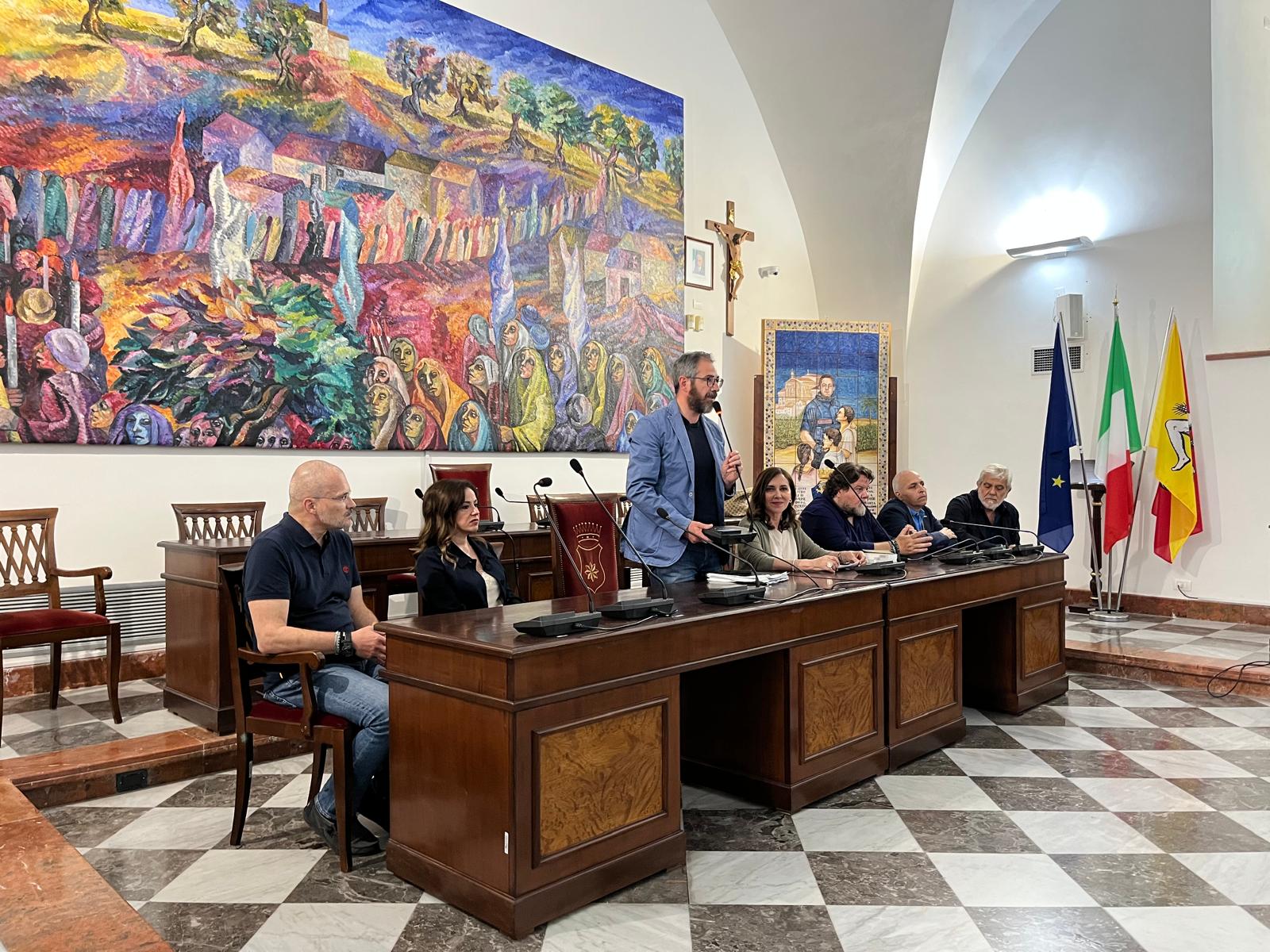 L’Appello della Mamma di MassimoPirozzo: Monreale Riflette con i Giovani su Violenza e Futuro